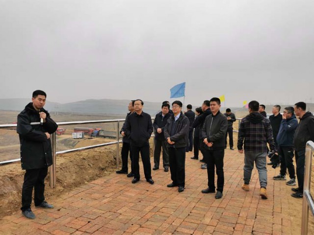 市人大常委會執(zhí)法檢查組先后兩次到物華煤礦進(jìn)行綠色礦山建設(shè)情況執(zhí)法檢查